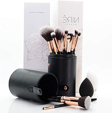 Niré Brochas de Maquillaje con Esponja Maquillaje, Estuche y Limpiador de Brochas