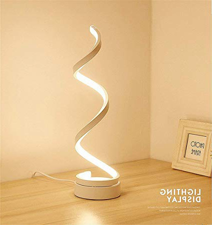 
                
                    
                    
                

                
                    
                    
                        ELINKUME espiral LED lámpara de mesa, curvo LED lámpara de escritorio regulable, diseño minimalista moderno, 12W luz blanca cálida, Creative acrílico LED modelado lámpara de cabecera (blanco)
                    
                

                
                    
                    
                
            