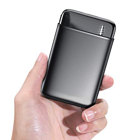 RIWNNI Mini Bateria Externa 10000mAh, Gran Capacidad Power Bank Pequeño y Ligero Batería Portátil con 2 Salida & 2 Entrada Carga Rápida Cargador Portatil Movil para iPhone, iPad, Samsung y Más - Negro