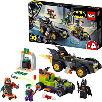 LEGO 76180 DC Batman vs. The Joker: Persecución en el Batmobile y Hot Rod, Super Heroes Coche, Juguetes para niños +4 años