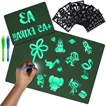 BONNYCO Pizarra Mágica con Luz A3 y A5, 6 Plantillas, 2 Bolis Espía Juguetes para Niñas y Niños 3 4 5 6 7 8 9 10 11 Años | Pizarra Luminosa, Regalos para Niños Originales Cumpleaños y Navidad