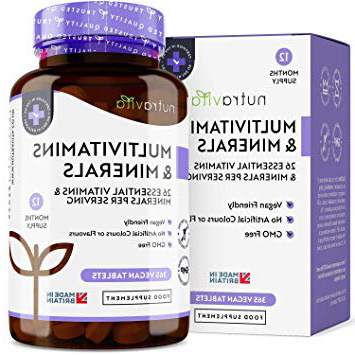 Multivitaminas y Minerales - 365 Comprimidos Multivitamínicos Veganos (Suministro para 1 año) con 26 Vitaminas y Minerales Activos Esenciales - Elaborados en el Reino Unido por Nutravita