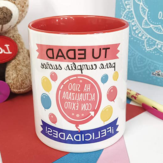 La Mente es Maravillosa - Taza con Frase y dibujo. Regalo original y gracioso (Tu edad para cumplir sueños ha sido actualizada con éxito ¡Felicidades!) Taza Diseño Cumpleaños